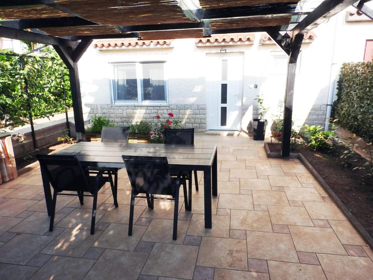 Apartment Lu, Stinjan - Πούλα Εξωτερικό φωτογραφία